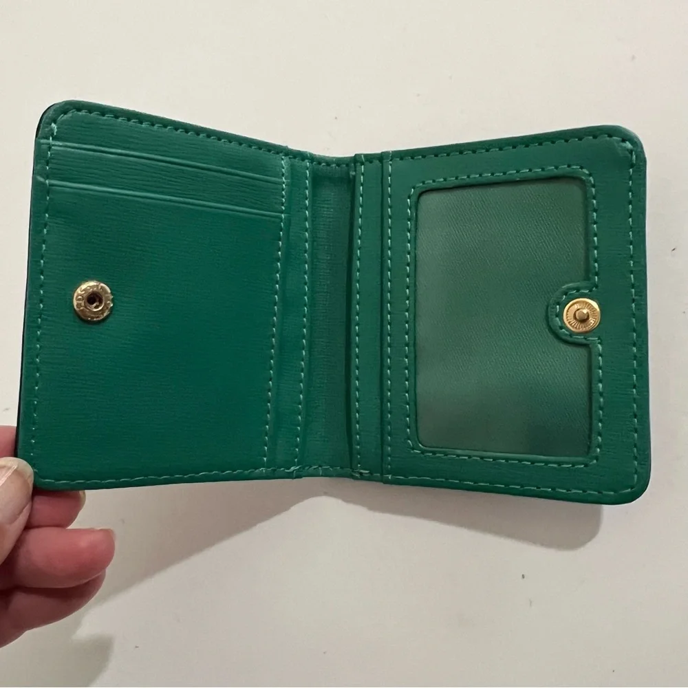 Fossil Black Leather Bi-Fold Green Interior Card Slot & Coin Compartment Wallet